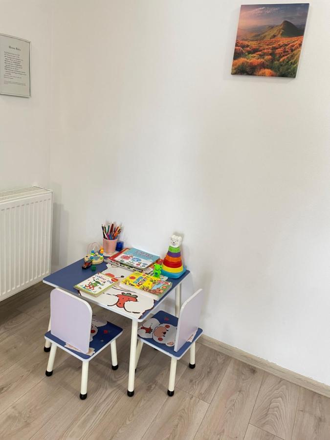 Roxi'S Apartment Sibiu Ngoại thất bức ảnh