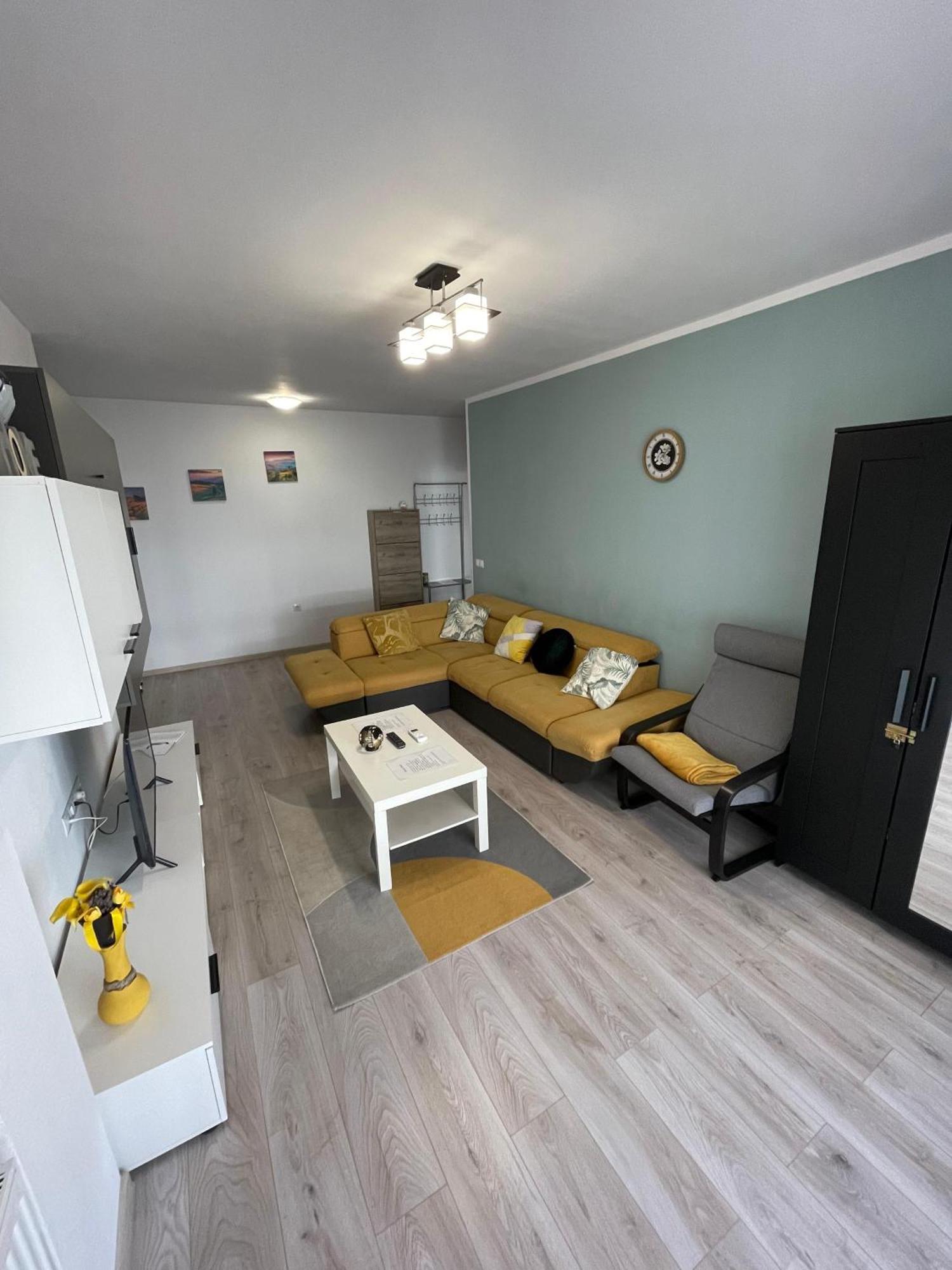 Roxi'S Apartment Sibiu Ngoại thất bức ảnh